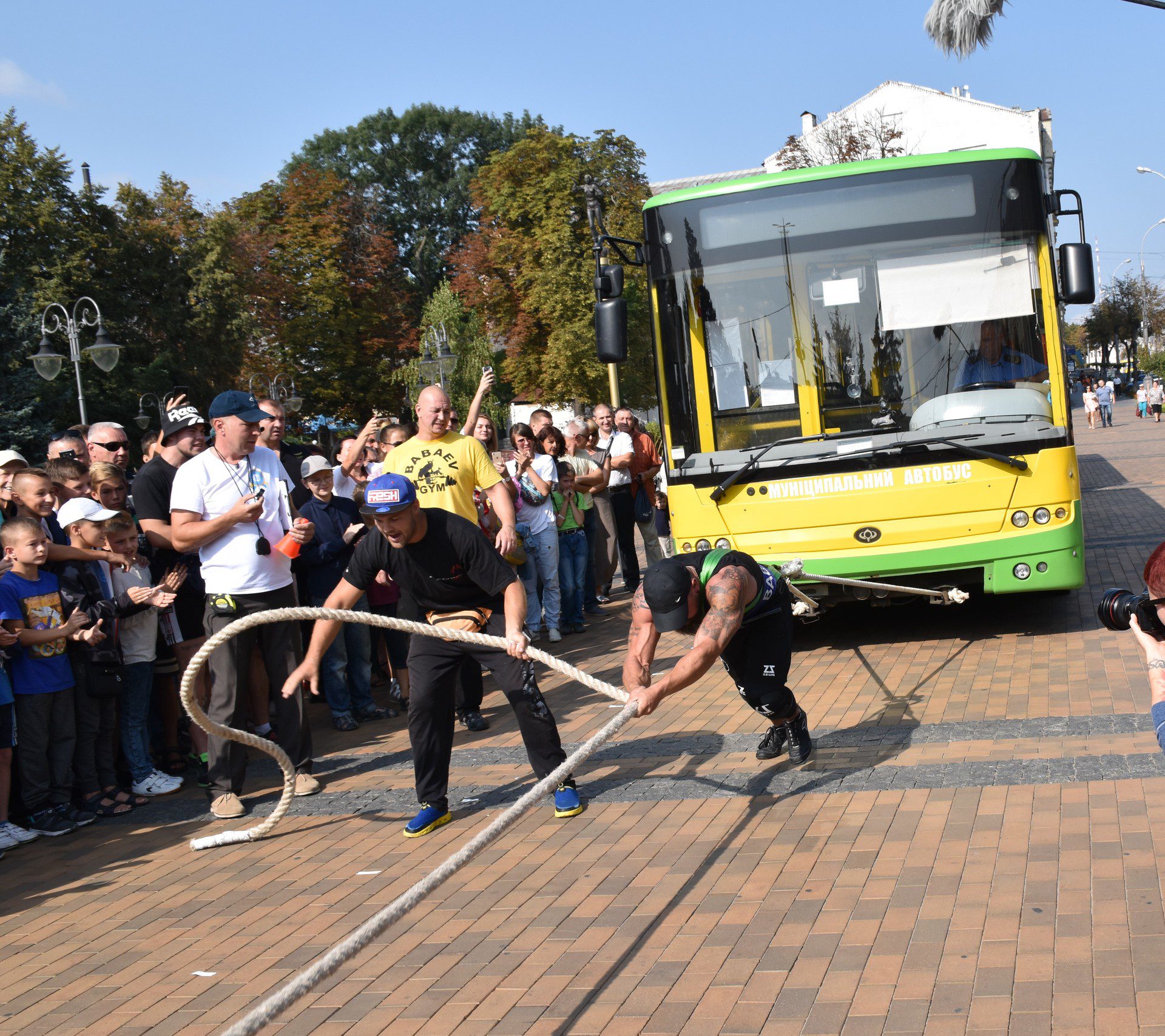 перетягування трамваїв
