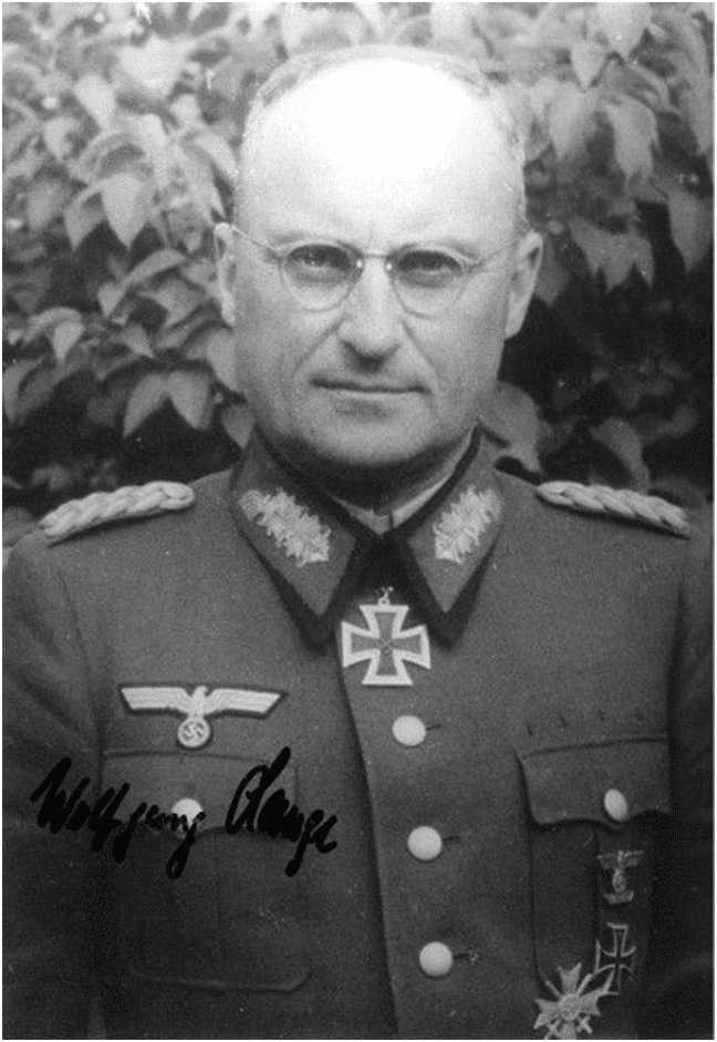 командир Вольфганг Ланге